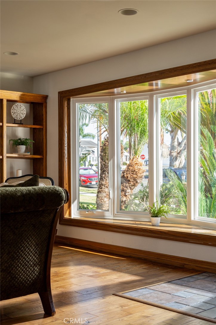 1025 12th Street, Huntington Beach — photo 5