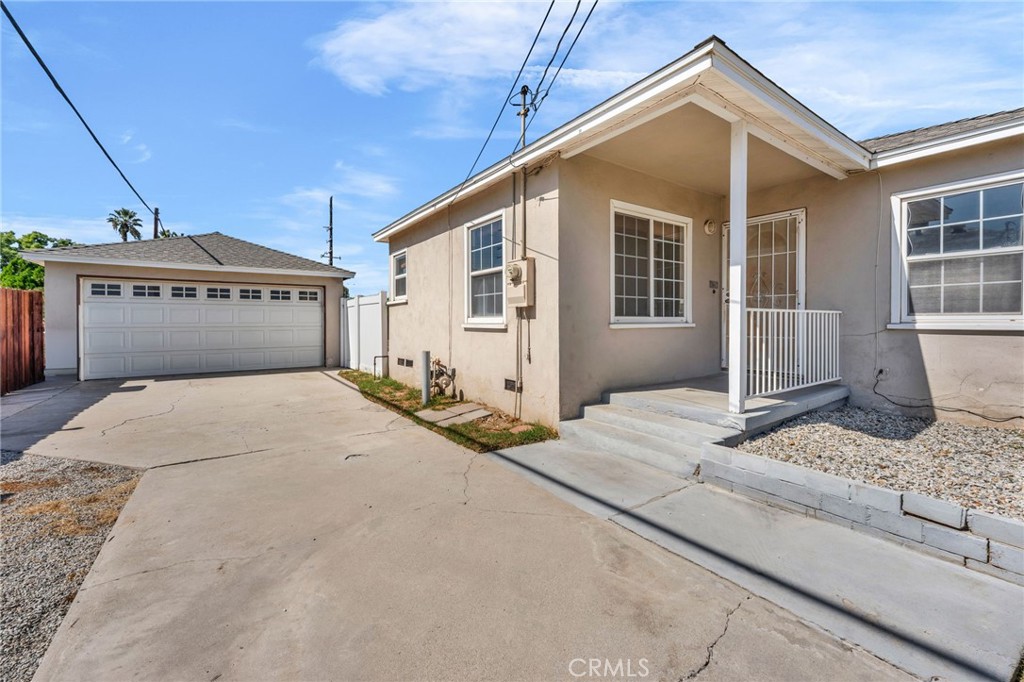 10654 Amapolas Street, Redlands — photo 3