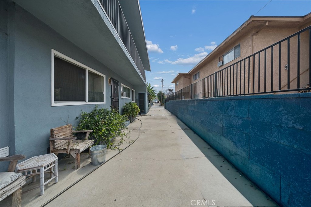 11617 Acacia, Hawthorne — photo 7