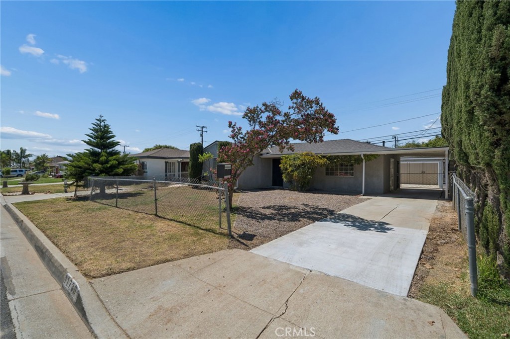11739 Telechron, Whittier — photo 2