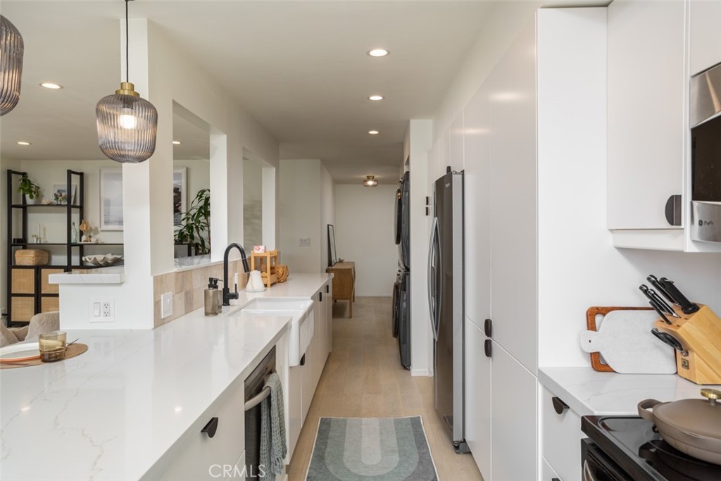 11910 Mayfield Avenue 205, Los Angeles — photo 8