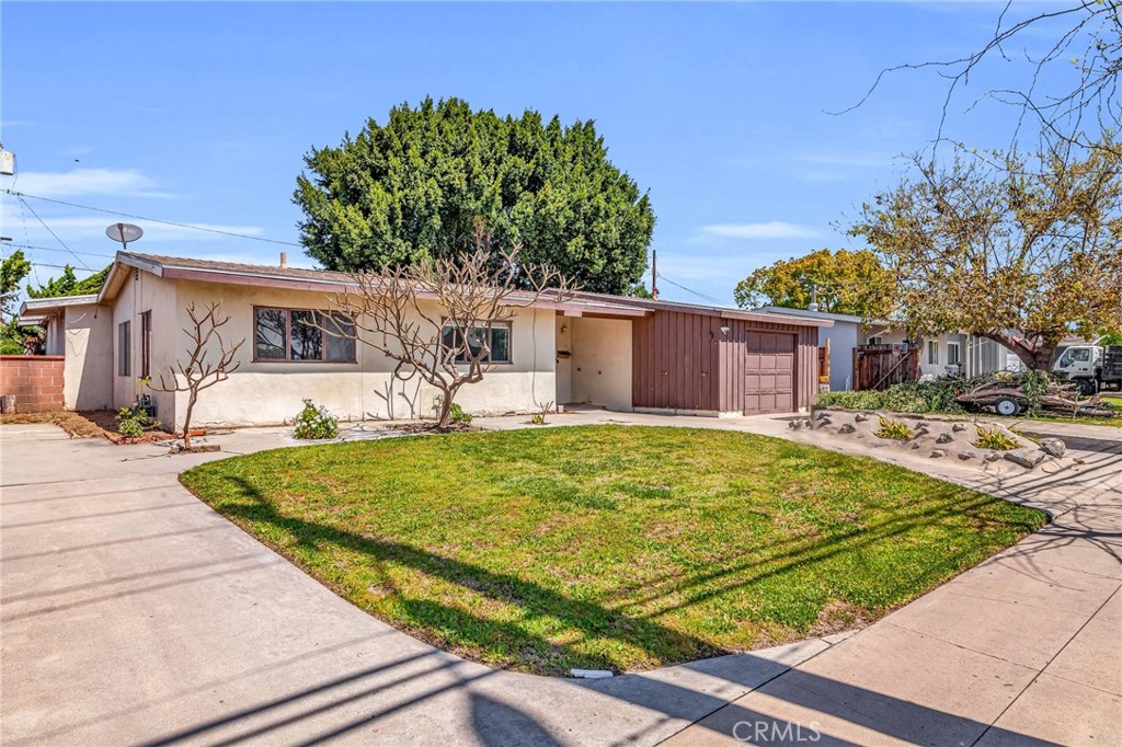 1219 E Vermont Avenue, Anaheim, CA — sold by The Aventus Group