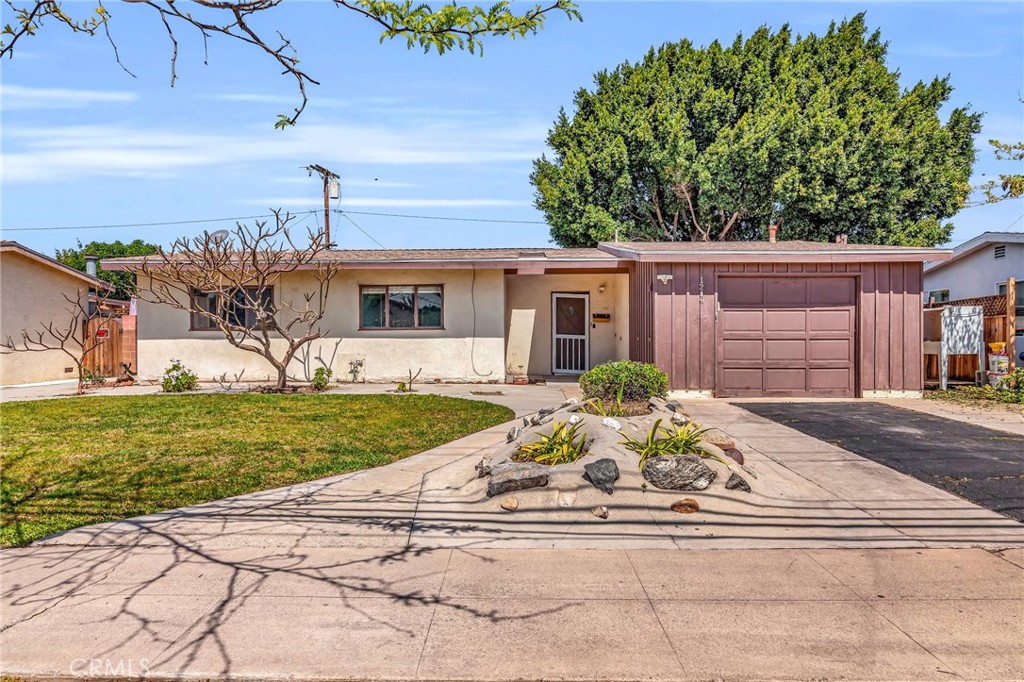 1219 E Vermont Avenue, Anaheim — photo 2