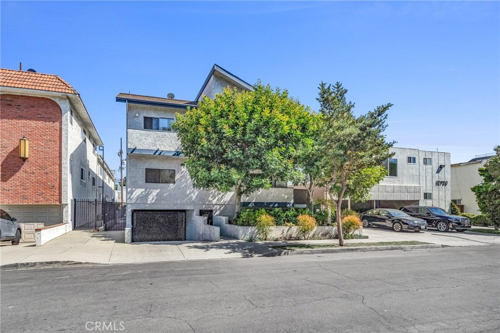 12726 Mitchell Avenue 6, Los Angeles — front exterior