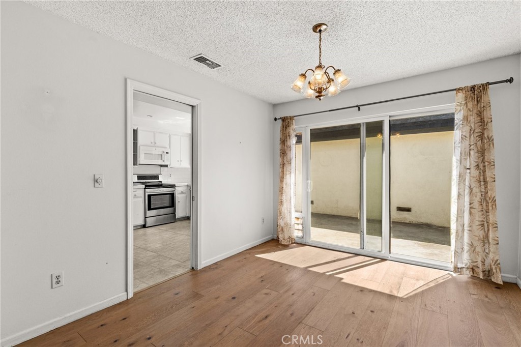 1324 Victoria Drive 9, Fullerton — photo 4