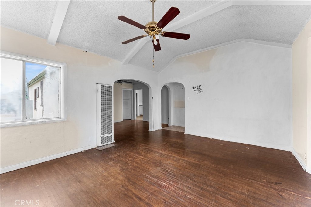 1415 N Marine Avenue, Wilmington — photo 5