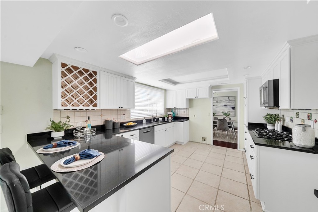 15382 De Paul Street, Westminster — photo 8
