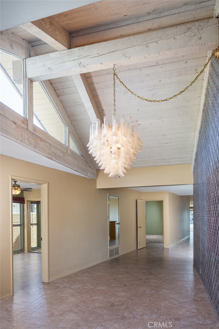 17109 Edgewater Lane, Huntington Beach — photo 2