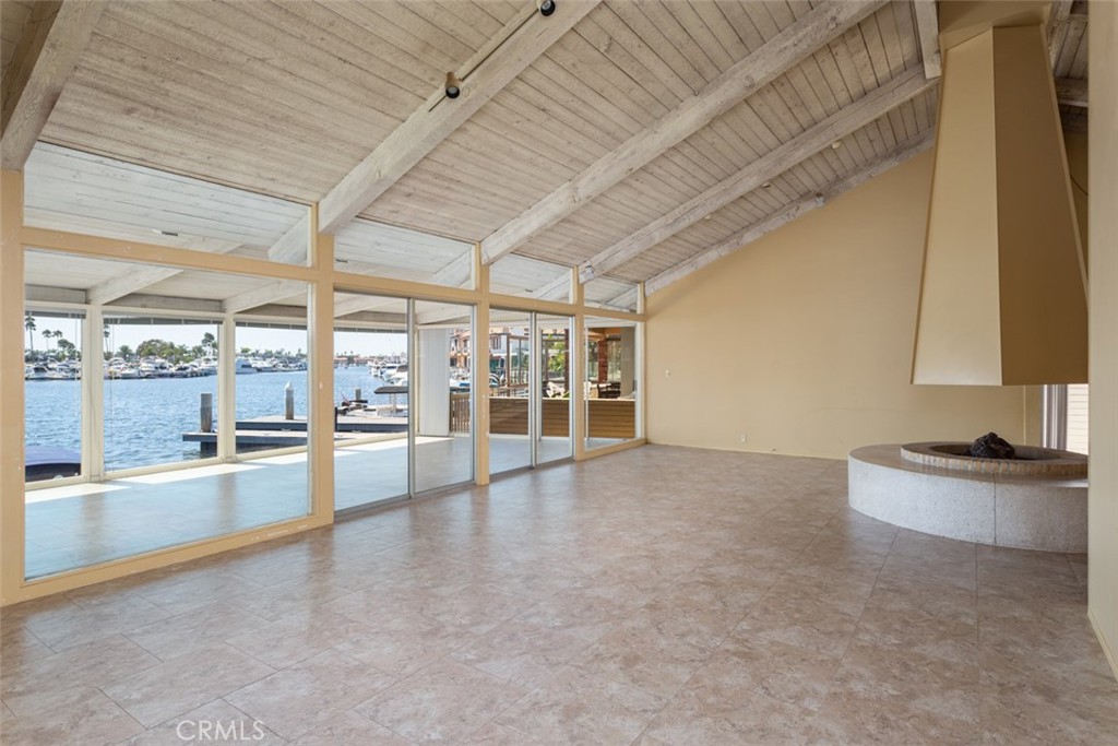 17109 Edgewater Lane, Huntington Beach — photo 7