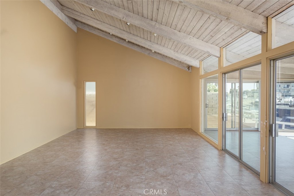 17109 Edgewater Lane, Huntington Beach — photo 8