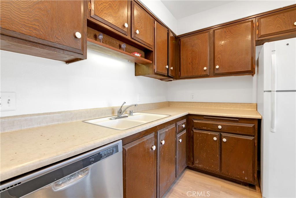 1787 W Glenoaks Avenue, Anaheim — photo 8