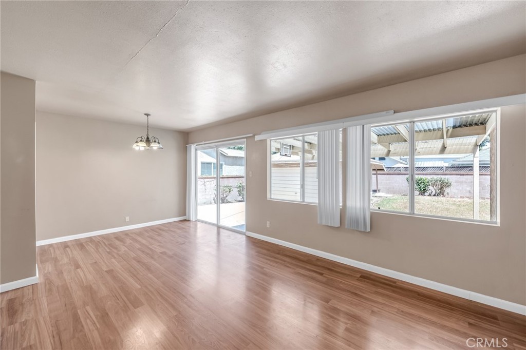 2054 N Studebaker Road, Long Beach — photo 7