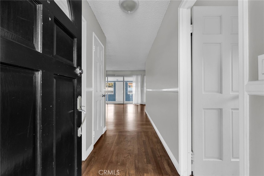 23268 Gilmore Street, West Hills — photo 3