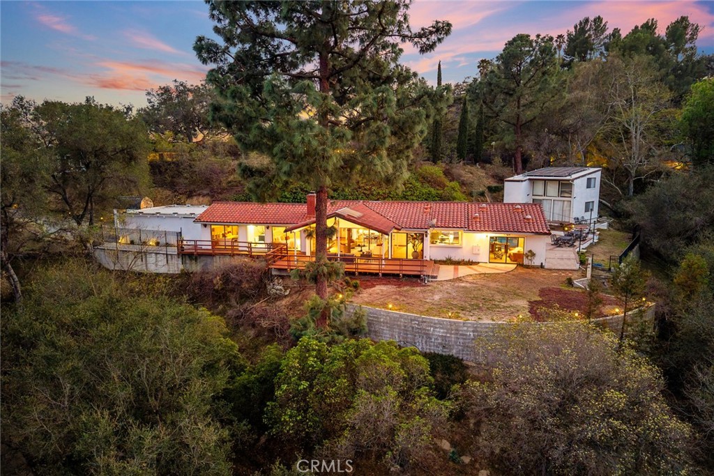 Hillside home in La Cañada Flintridge sold through a court-confirmed probate sale by The Aventus Group