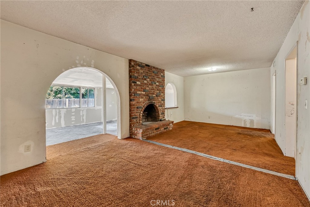 3916 Shelby Drive, Riverside — photo 5