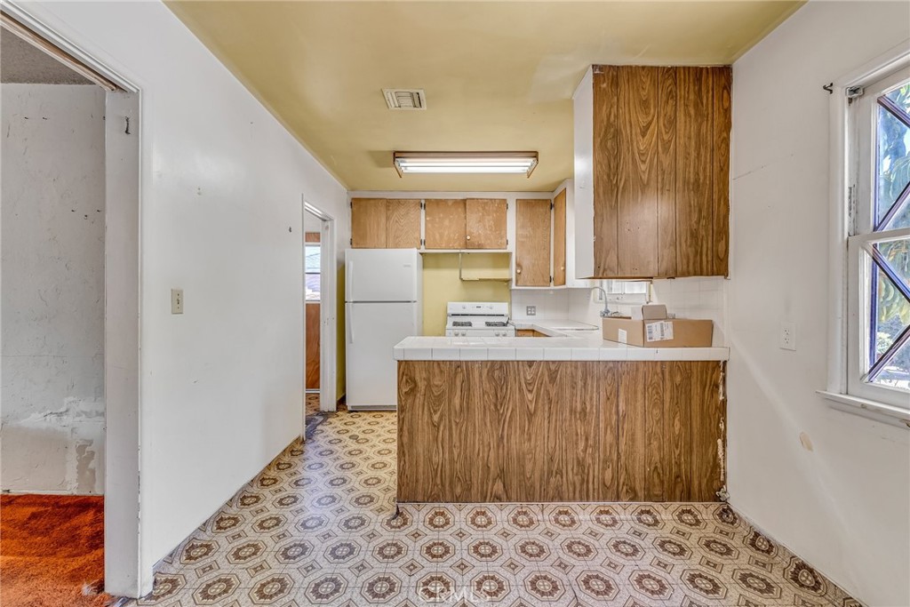 3916 Shelby Drive, Riverside — photo 6