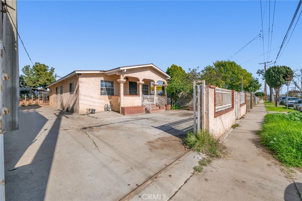 4521 Hammel Street, Los Angeles, CA — sold by The Aventus Group