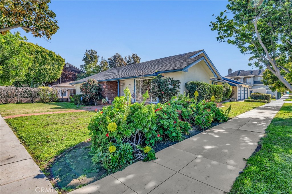 5300 E 4th Street, Long Beach — photo 2