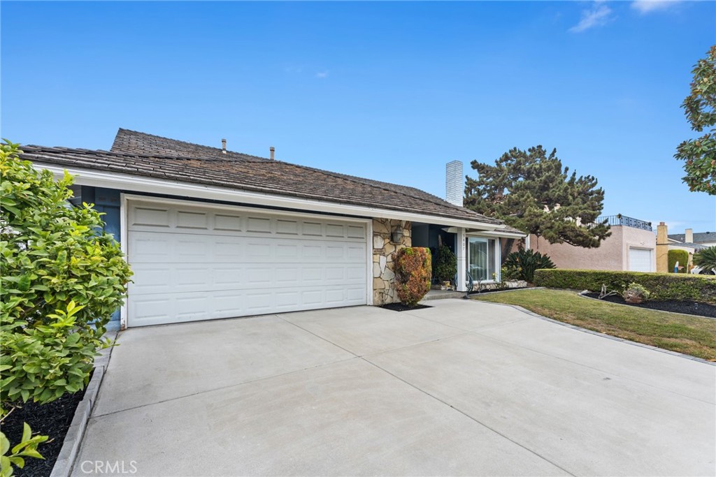 5407 Oxford Drive, Cypress — photo 2