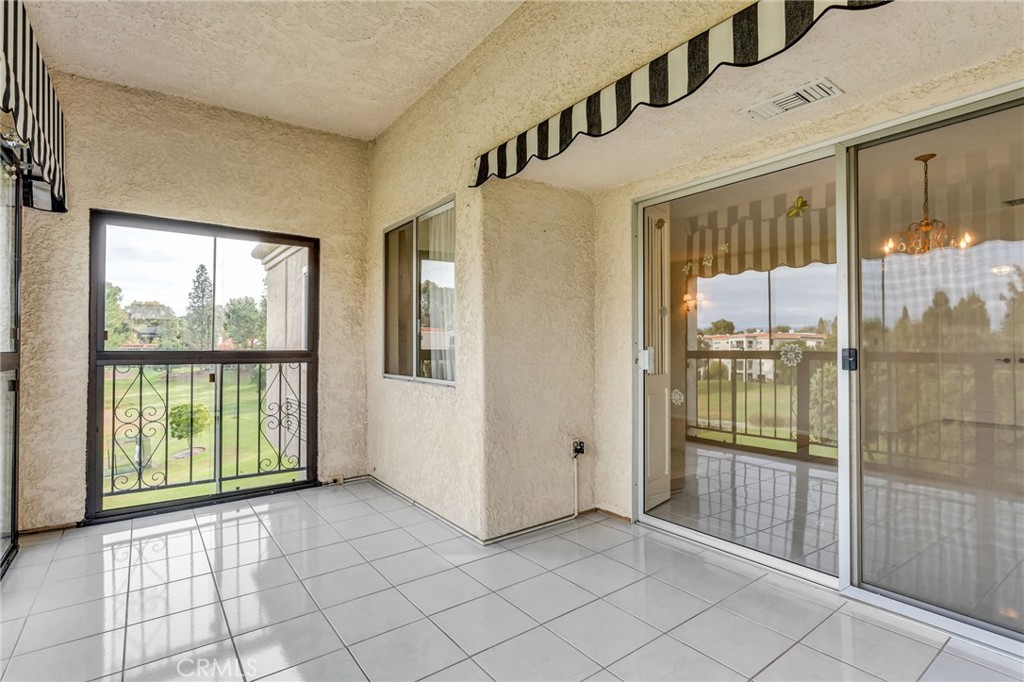5515 Paseo Del Lago W 3C, Laguna Woods — photo 7