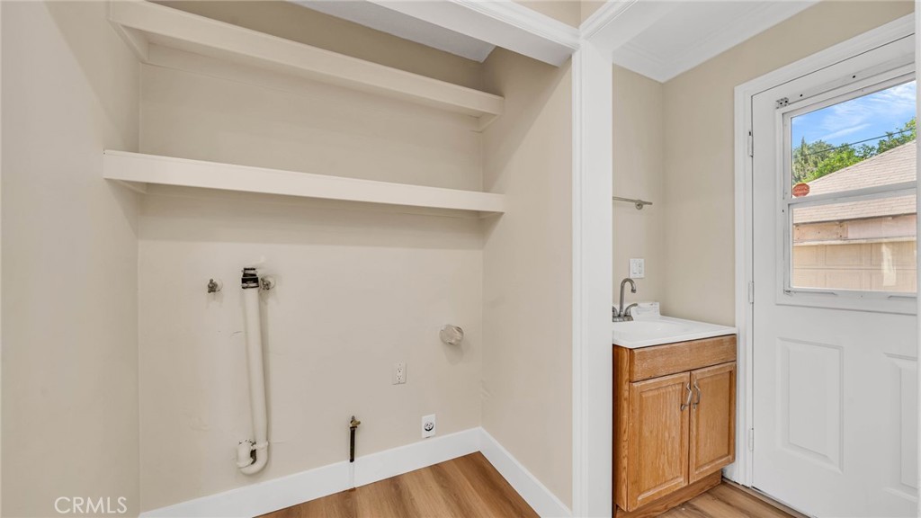 5936 Hayter Avenue, Lakewood — photo 8