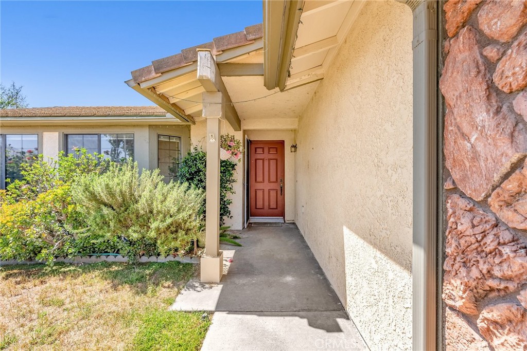 602 Sweetser Drive, Riverside — photo 3