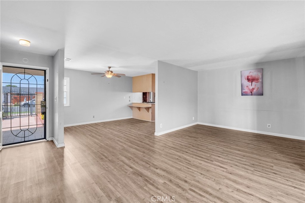 6092 Ivory Circle, Huntington Beach — photo 5