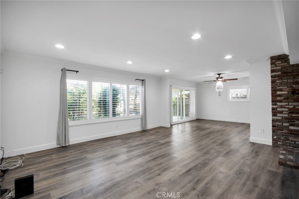 618 E Meadowbrook Avenue, Orange — photo 5