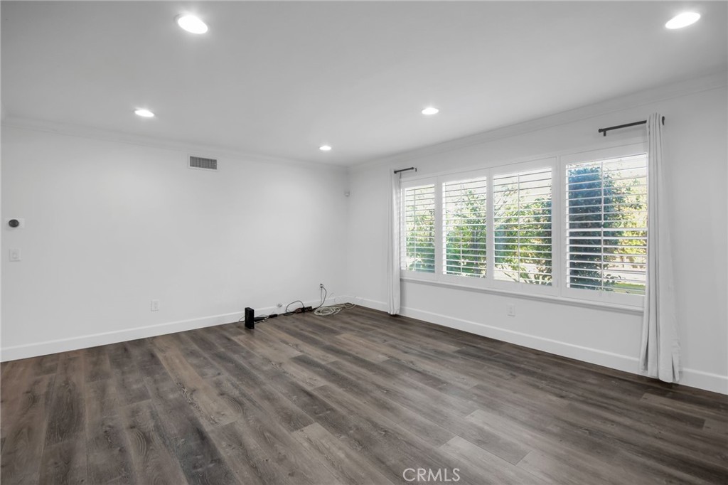 618 E Meadowbrook Avenue, Orange — photo 6