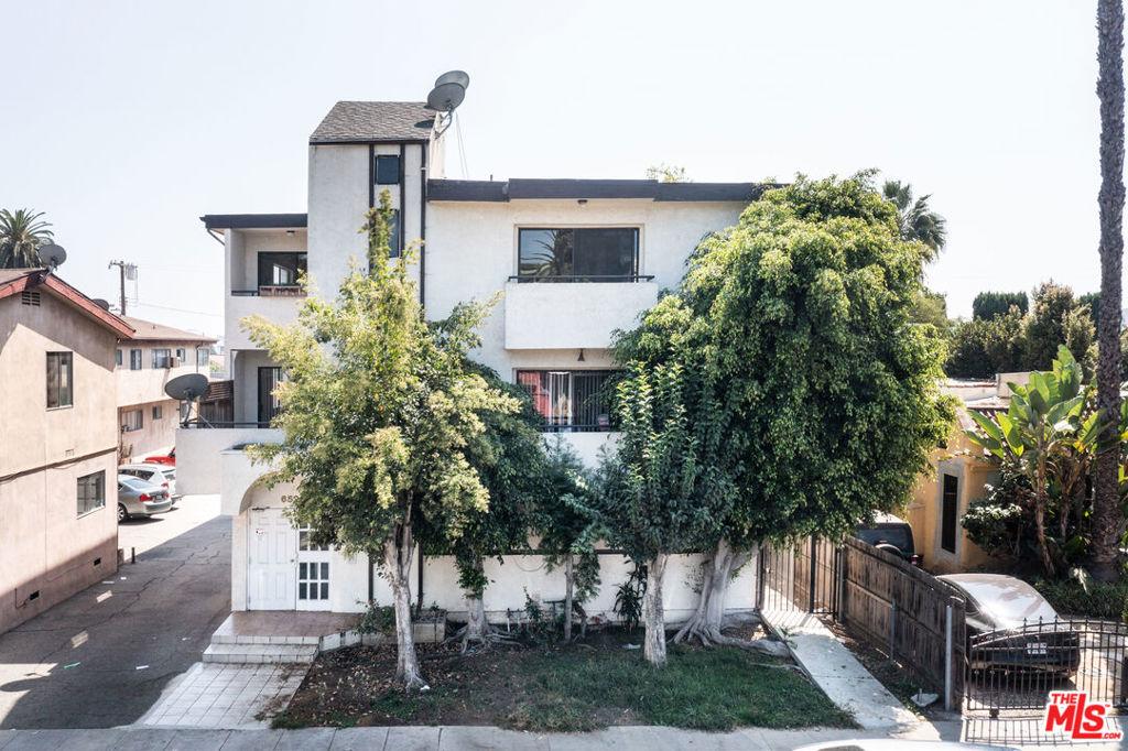 6526 Homewood Avenue, Los Angeles — front exterior