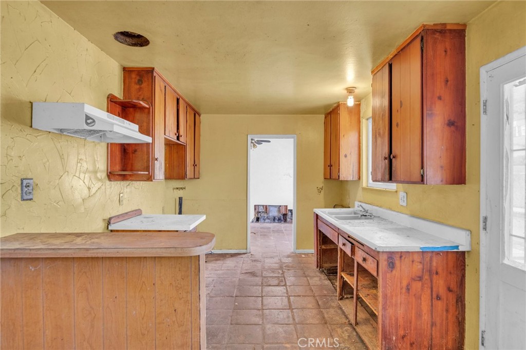 701 Bryce Canyon Avenue, Oxnard — photo 8