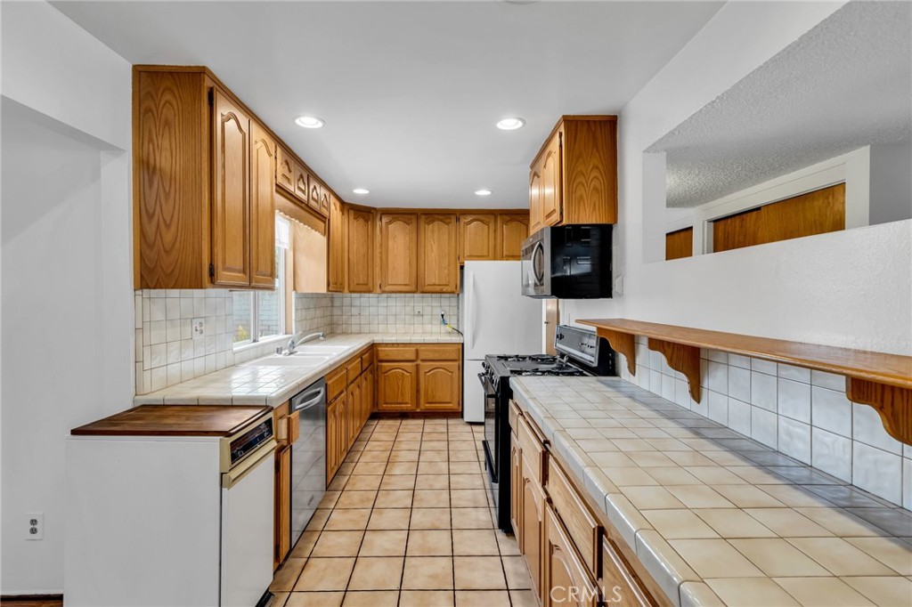 7960 Begonia Circle, Buena Park — photo 4