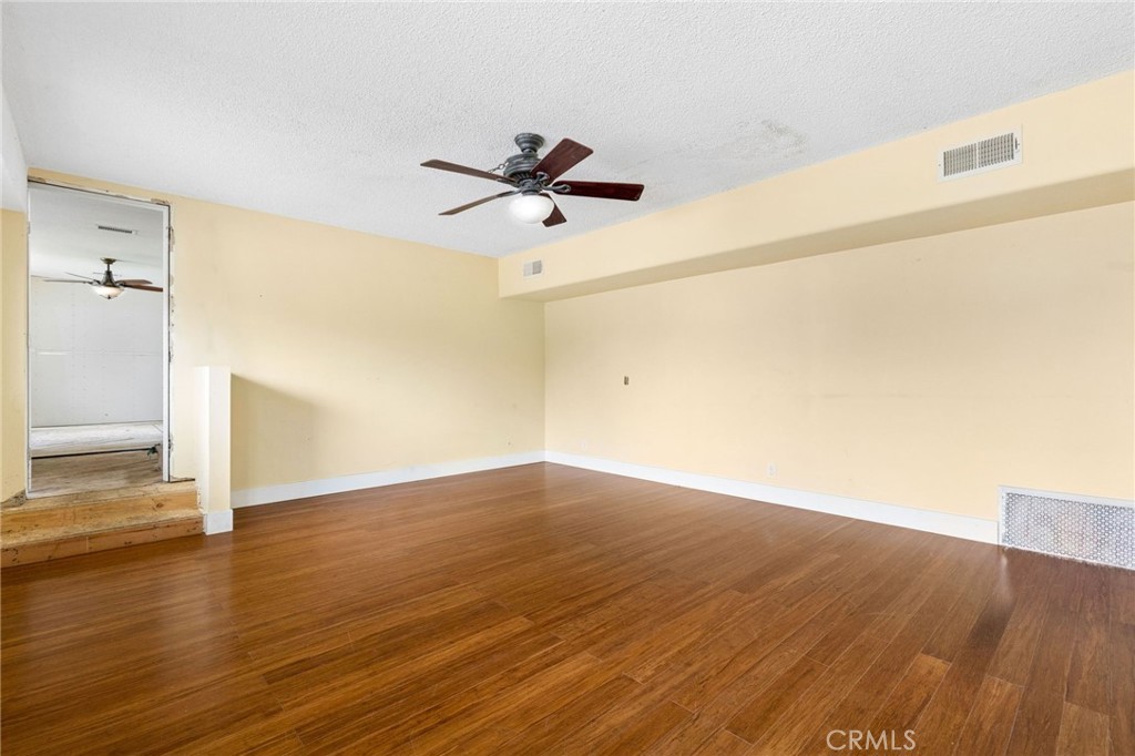9132 Carl, Garden Grove — photo 16