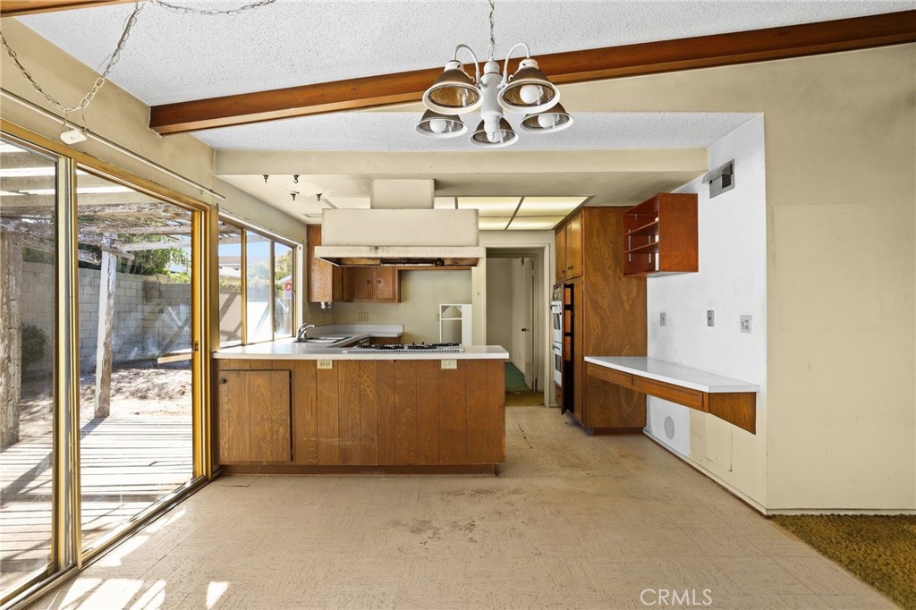 9864 Cedar Court, Cypress — photo 8